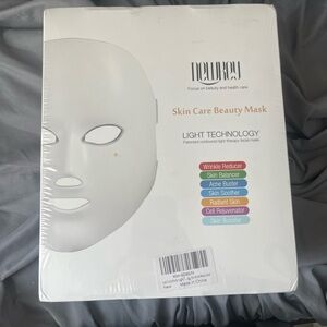 White Skincare Beauty Mask